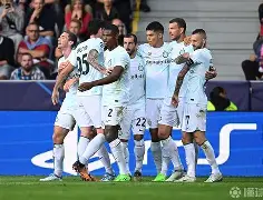 包含国际米兰意甲击败拉齐奥巴雷拉远射破门的词条