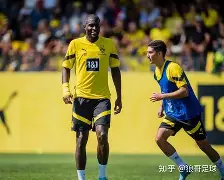 球队数据_包含多特蒙德德甲战胜奥格斯堡罗伊斯远射建功的词条